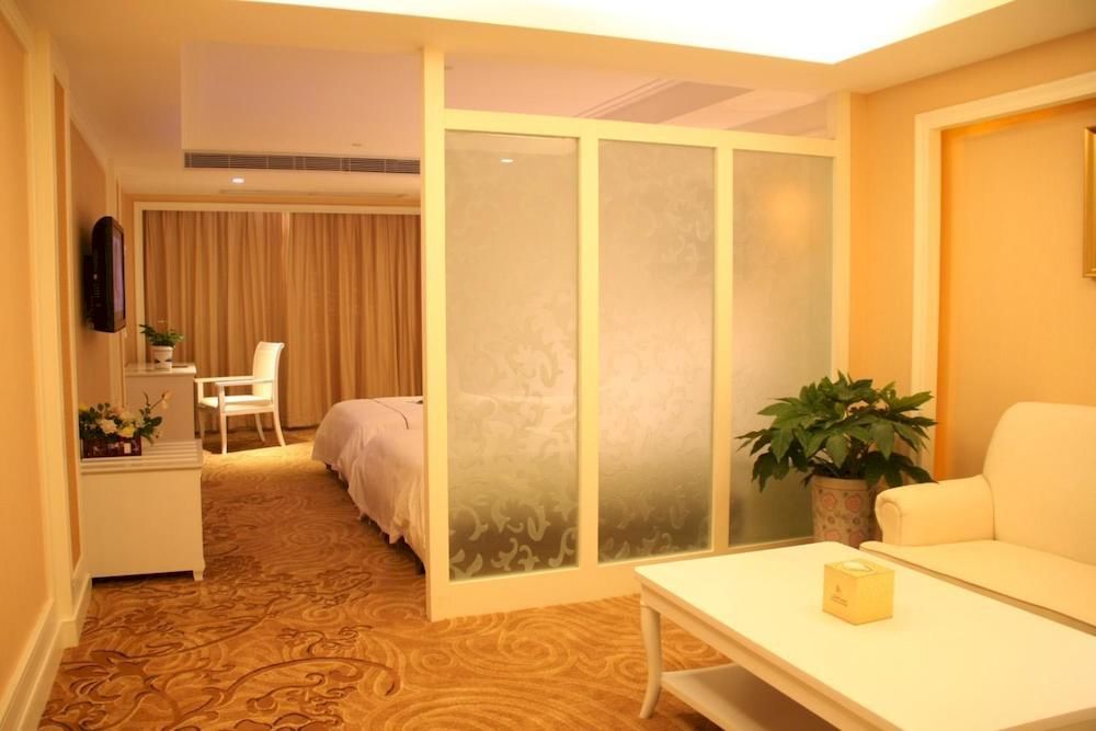 Huizhou Jinhuayue International Hotel Huizhou (Guangdong) Exterior foto