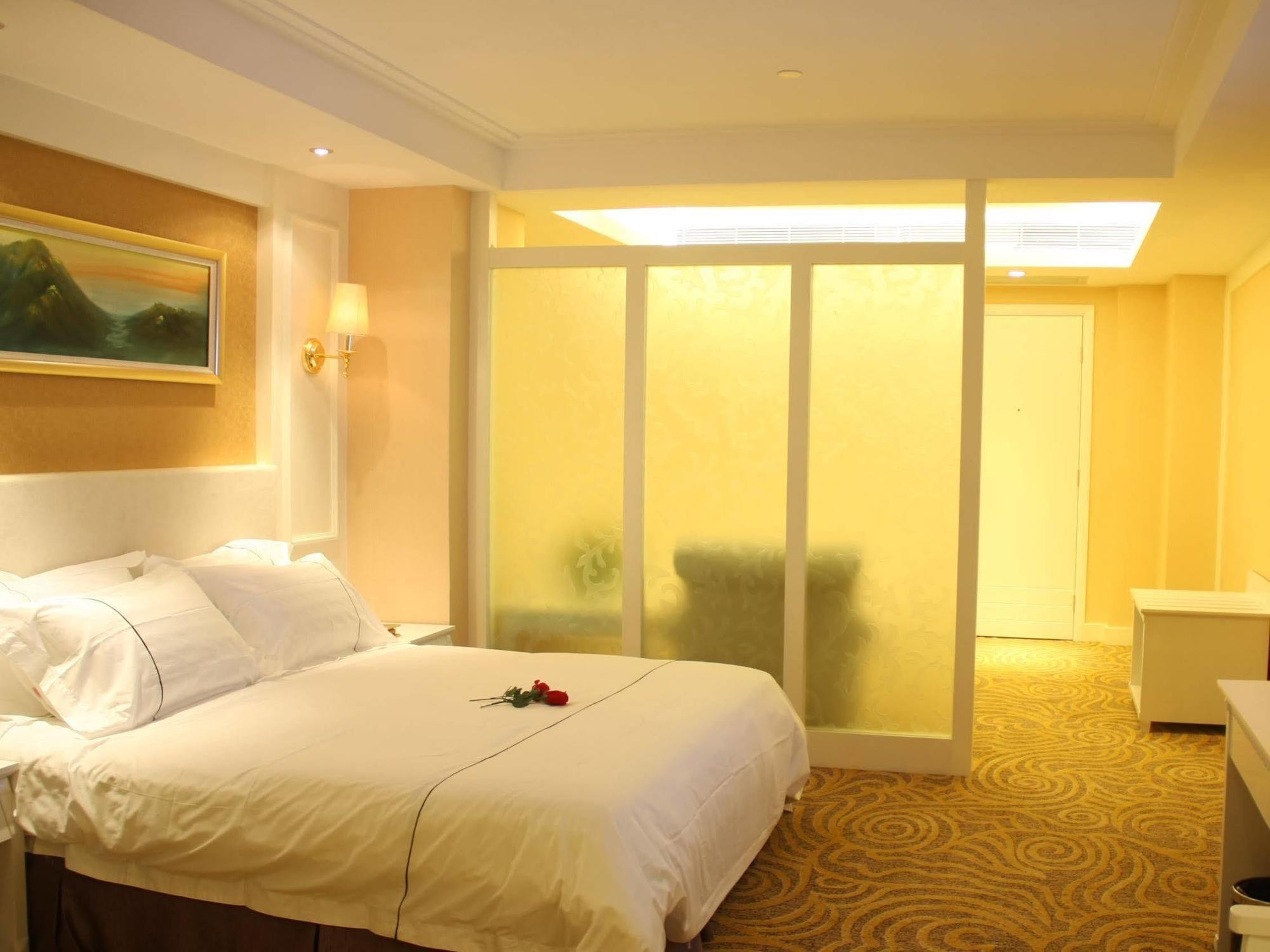Huizhou Jinhuayue International Hotel Huizhou (Guangdong) Exterior foto